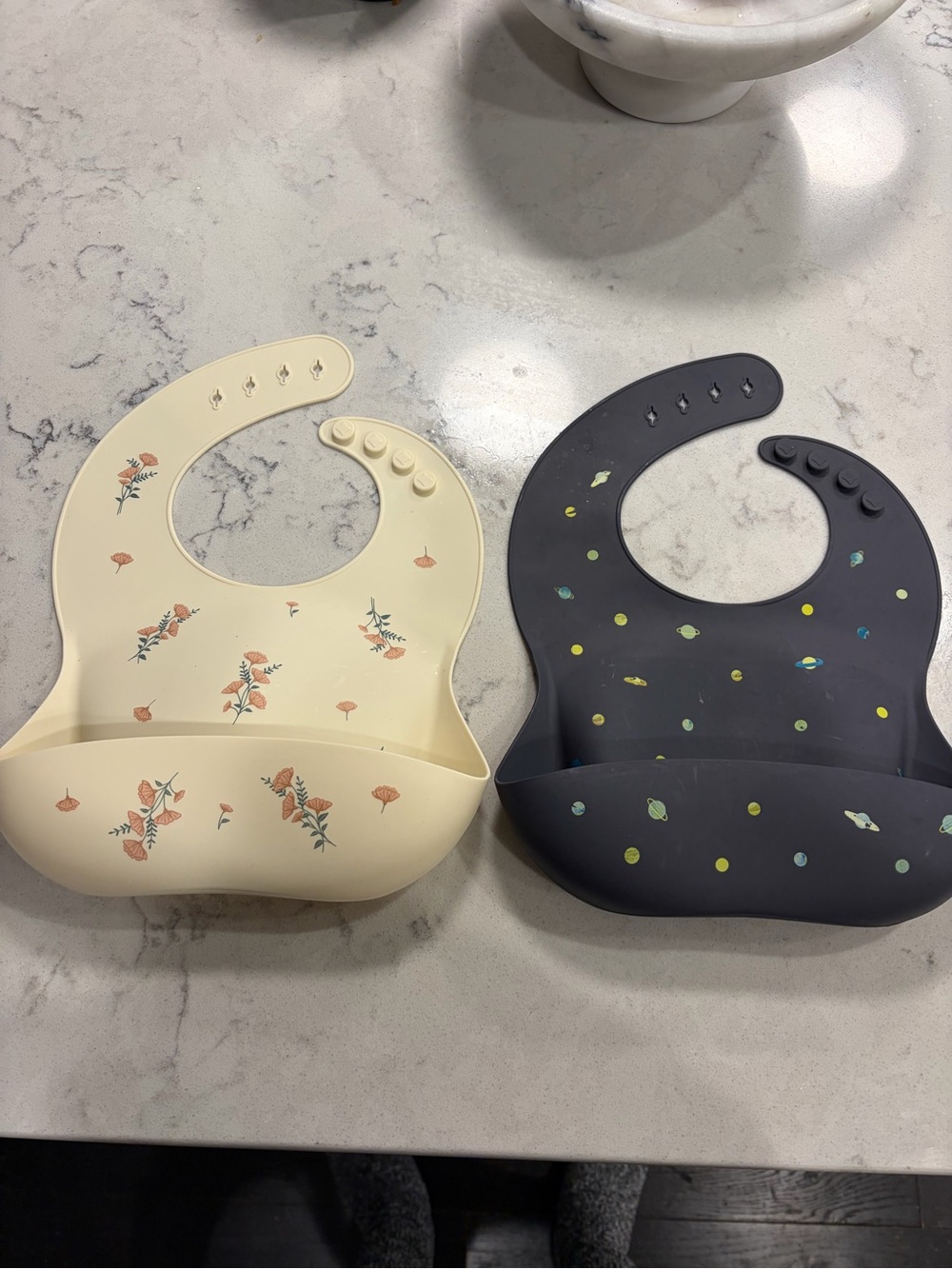 Mushie Silicone Baby Bib Set - Cream Floral & Charcoal Space Designs